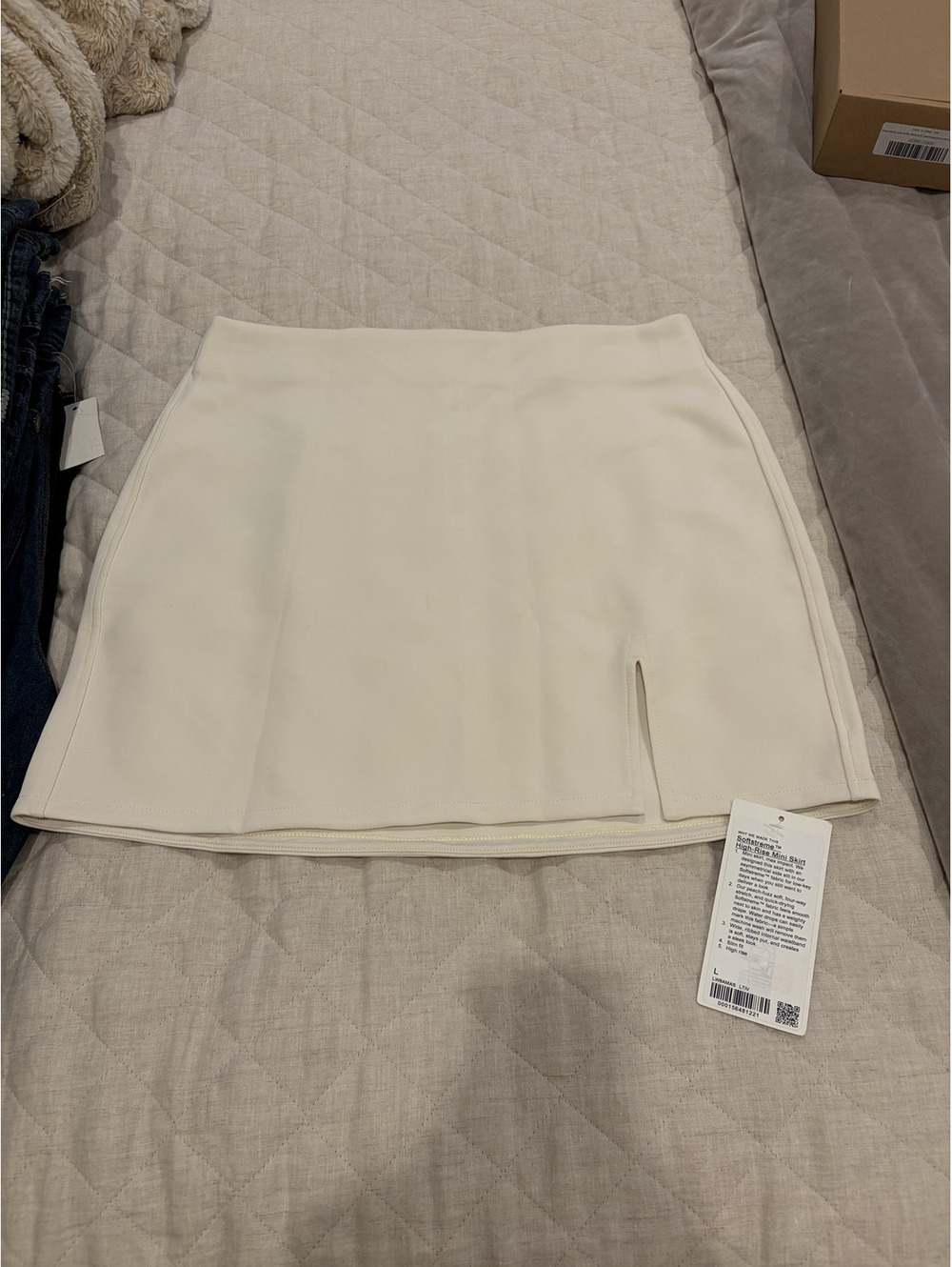 NWT Lululemon Softstreme High-Rise Mini Skirt size L